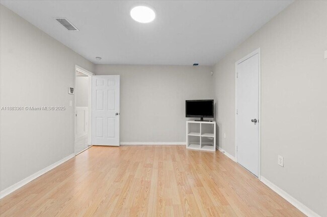Building Photo - 15327 SW 179th Terrace