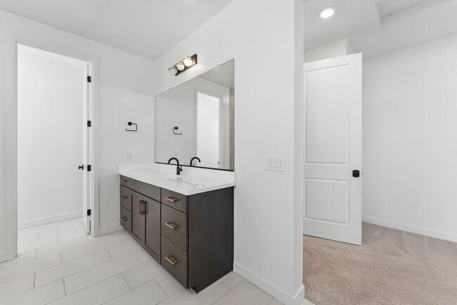 Building Photo - Luxury Waterston North Home with Private Generation Suite and Resort-Style Living