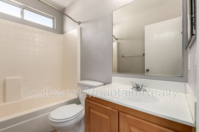 Building Photo - 28406 N Epidote Dr