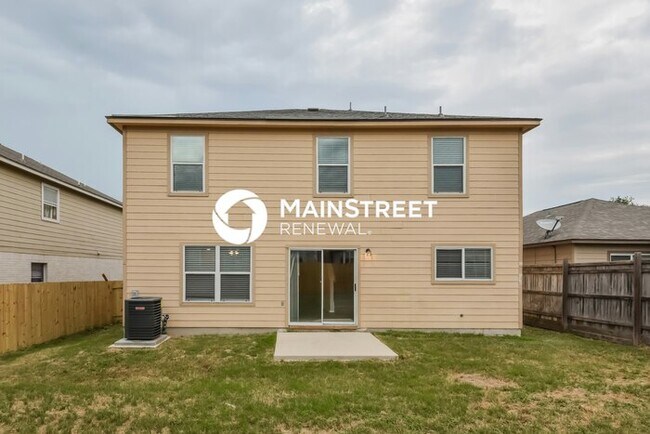 Building Photo - 3 Bedroom Pet-Friendly Home in San Antonio, TX with Main Street Renewal