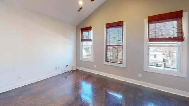 Building Photo - Anacostia Historic District W/Hardwoods, B...