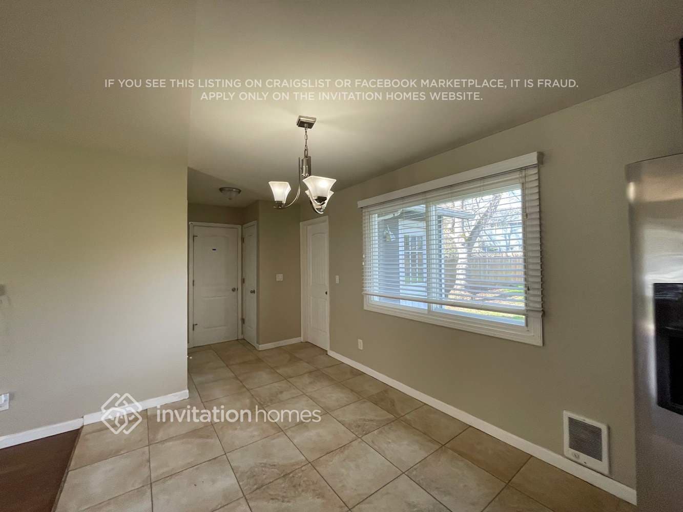 Building Photo - 1802 S 246th Pl