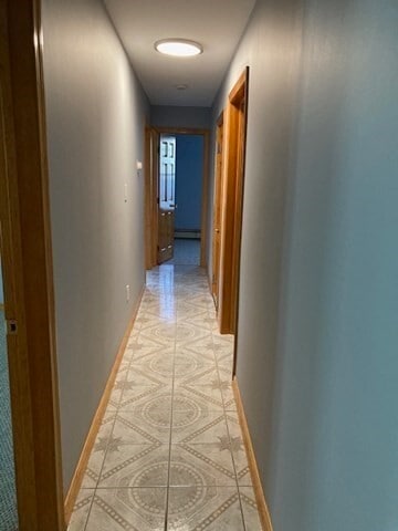 Building Photo - 28 Lake St