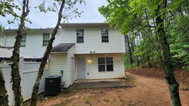 Building Photo - 5749 Strathmoor Manor Cir