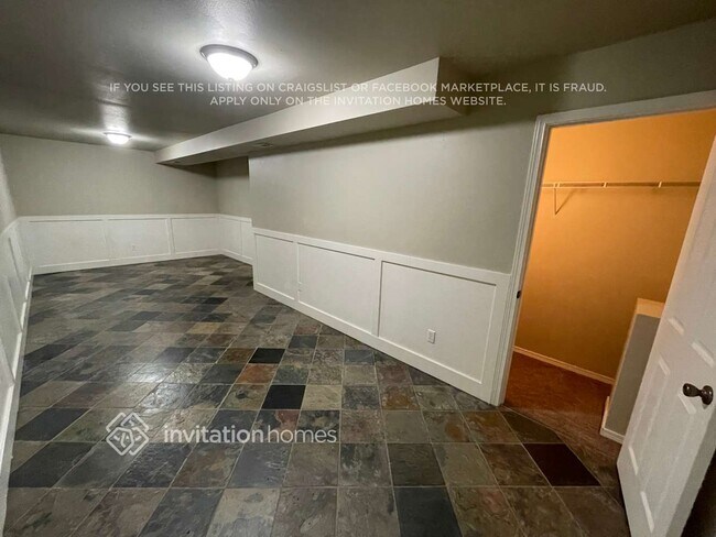 Building Photo - 2505 8th St SW