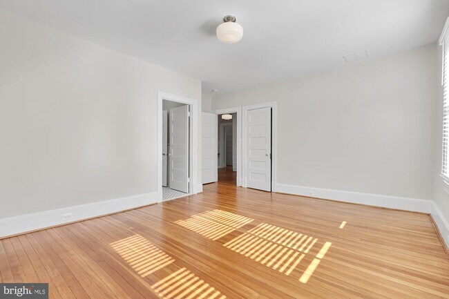 Building Photo - 4201 Bradley Ln