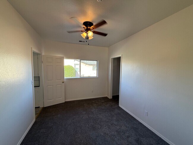 Building Photo - Acacia Multi Dwelling