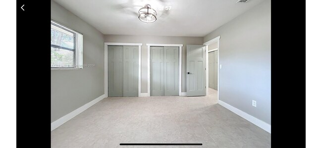 Building Photo - 13804 Kendale Lakes Dr