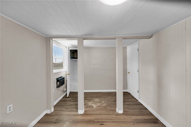 Building Photo - 2950 Packinghouse Rd