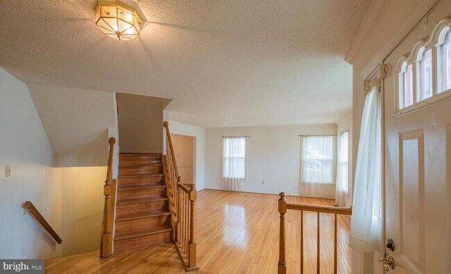 Building Photo - 14342 Brookmere Dr