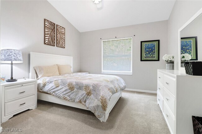 Building Photo - 6773 Southern Oak Ct