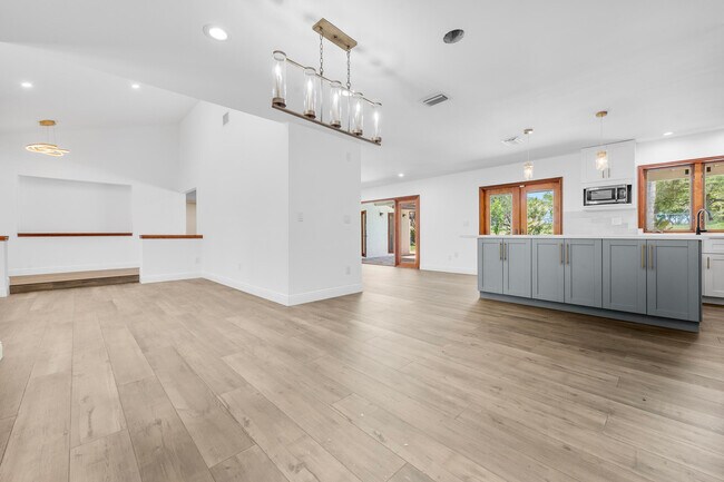 Building Photo - 4770 Fox Hunt Trail