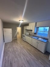 Building Photo - 64 McElwain Ave