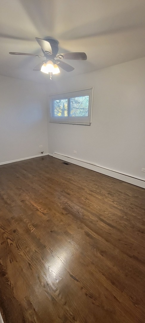 Building Photo - 6921 Clarendon Hills Rd