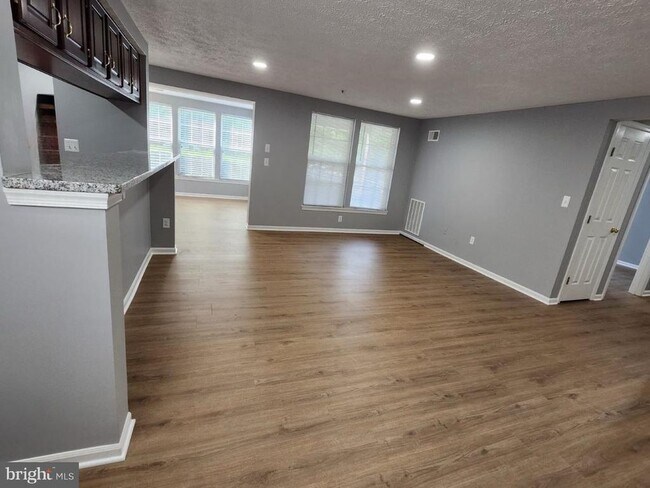 Building Photo - 12236 Ladymeade Ct