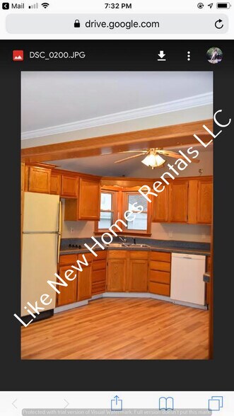 Building Photo - 1106 w Bergin ave