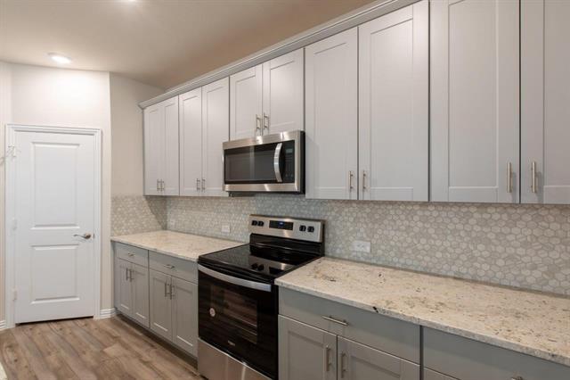 Building Photo - 1604 Mineral Pt Pl