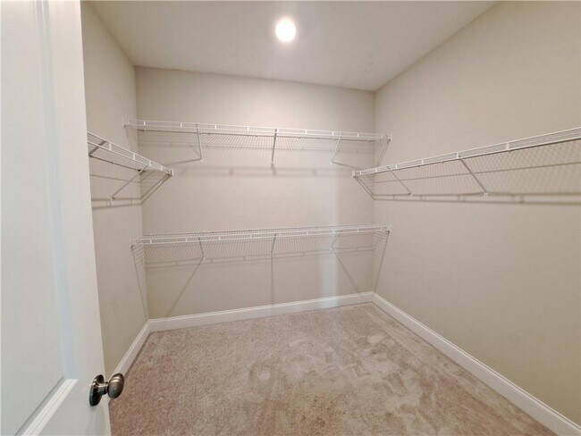 Building Photo - 637 Stan Hope Ln