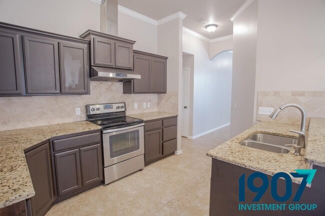 Building Photo - 6833 NW 157th St