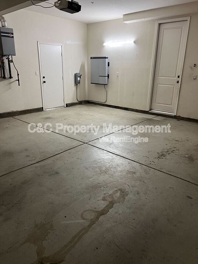 Building Photo - 1506 Patterson Ranch Rd