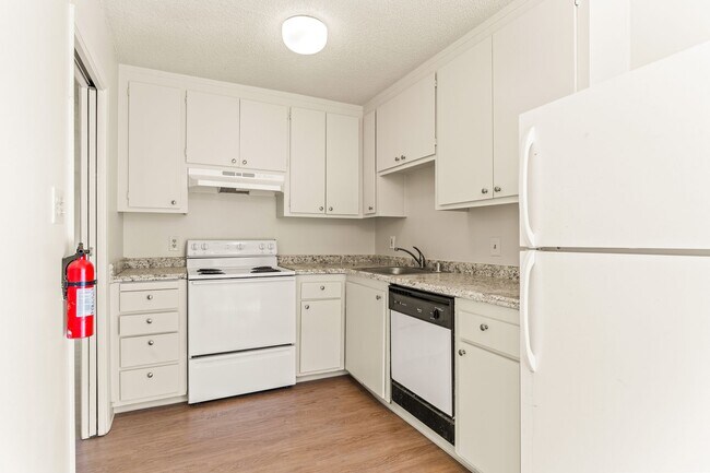 Building Photo - Utilities Included! Hayward 2-Bedroom with On-Site Laundry, Parking & Brand New Floors