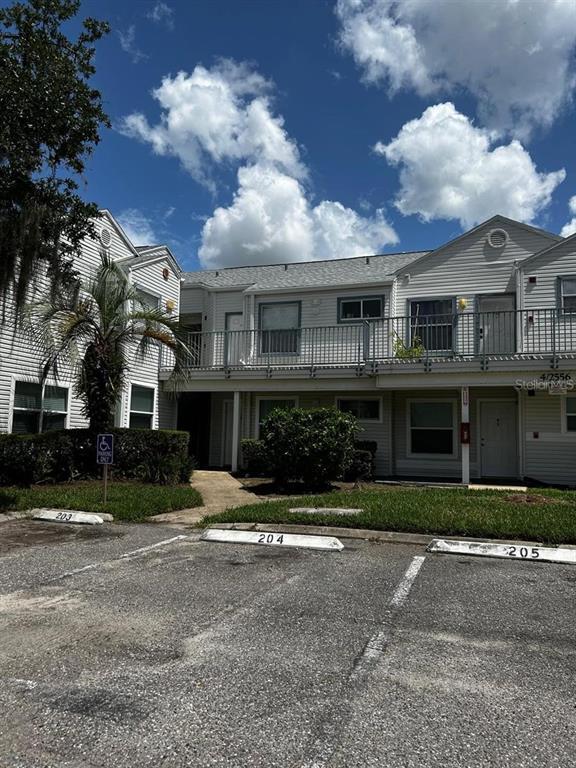 Building Photo - 2556 Woodgate Blvd