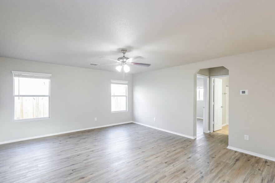 Building Photo - 10706 Rimfire Run Ln