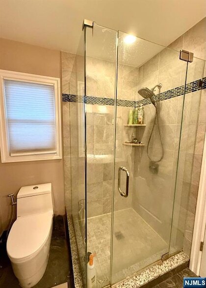 Building Photo - 13-55 Comerford Place Unit