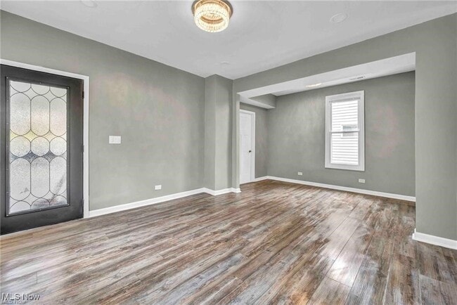 Building Photo - 1812 Brevier Ave