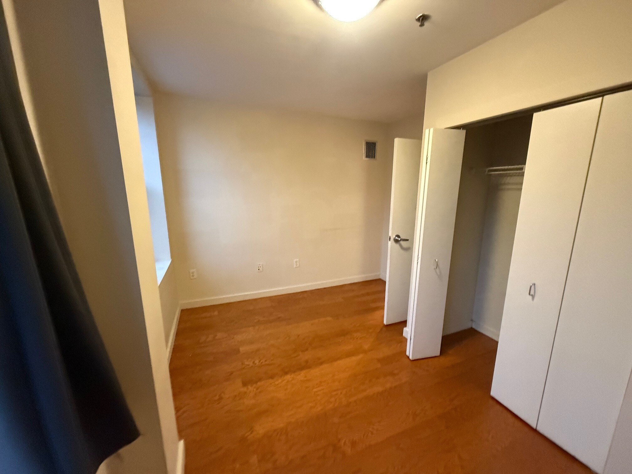 Building Photo - 535 Commonwealth Ave