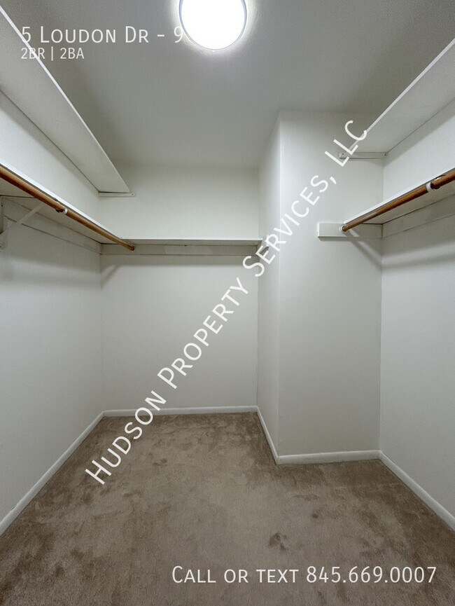 Building Photo - 5 Loudon Dr