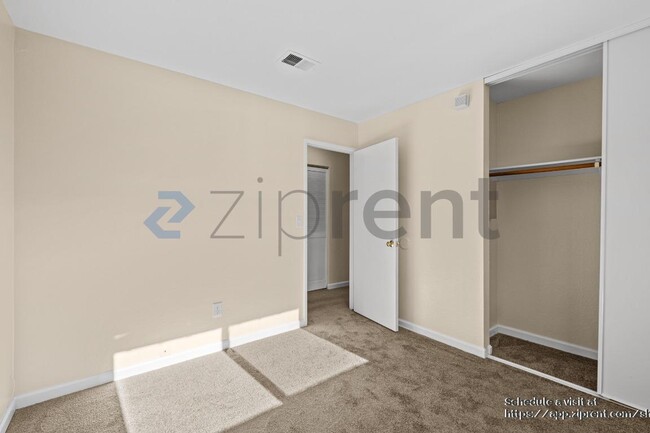 Building Photo - 133 Georgetown Ct