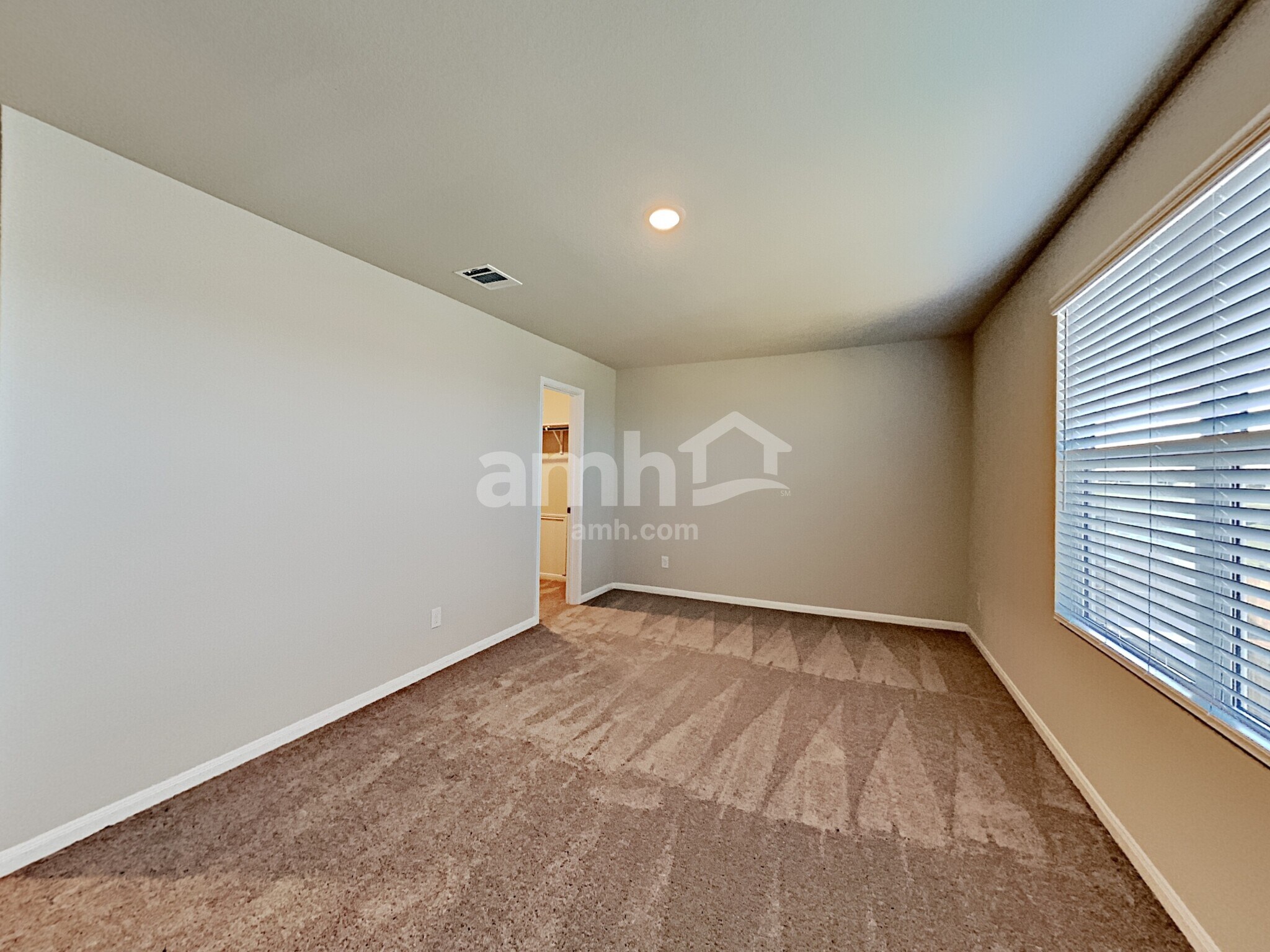Building Photo - 2712 Iberia Ct