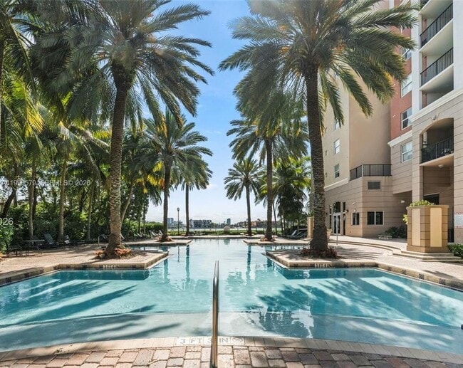 Building Photo - 17150 N Bay Rd