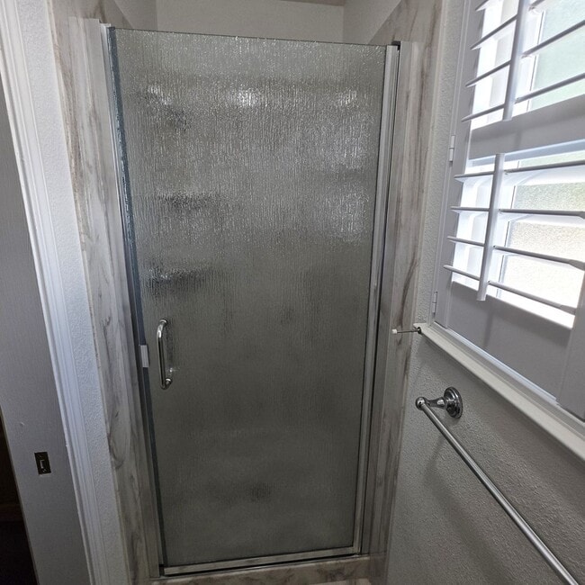 Building Photo - 4BD/2.5BA Single Story, Court Location on Walnut Creek Border