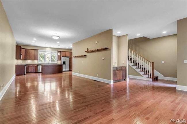 Building Photo - 11 Ojibwa Cir