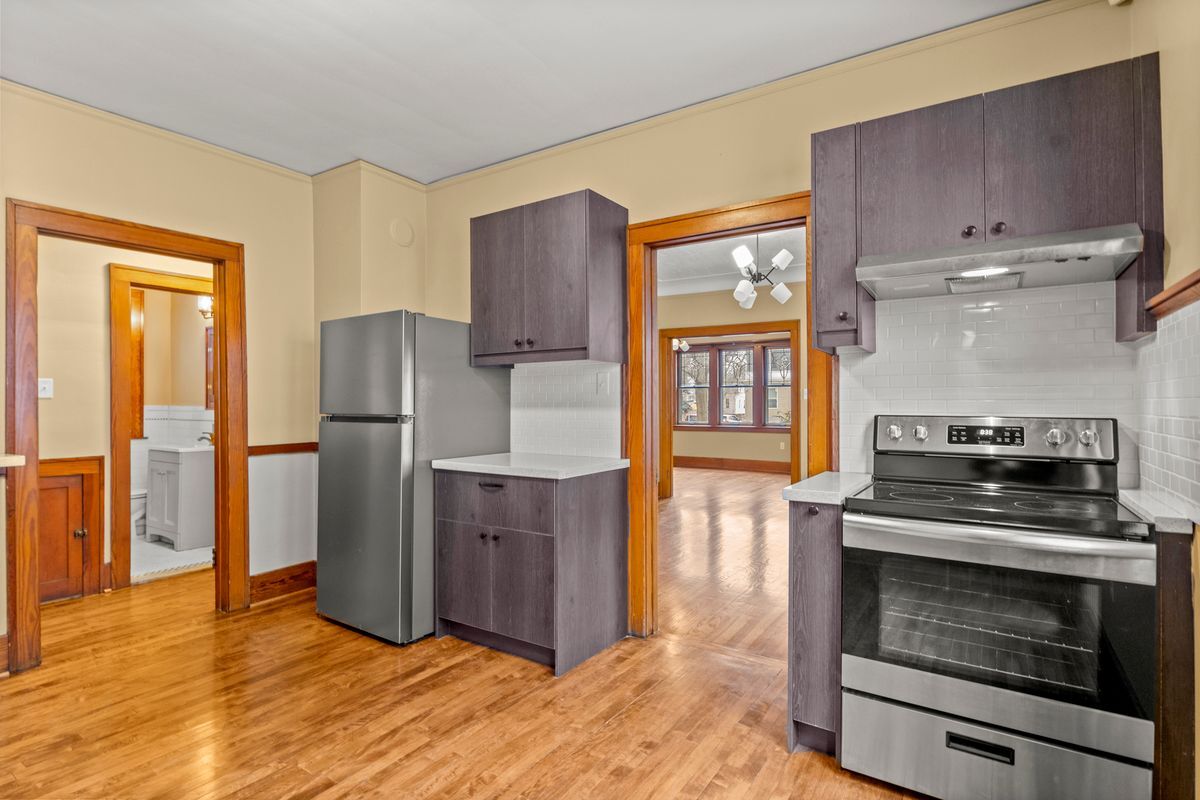 Building Photo - 4707 Larkins St