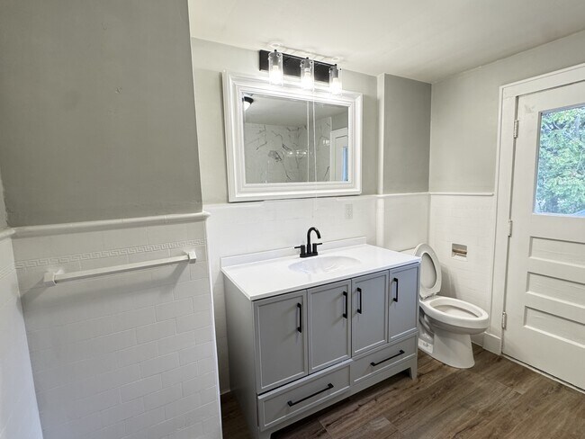 Building Photo - 2231 13th St SW