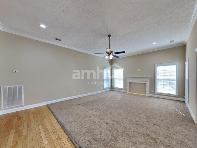 Building Photo - 4321 Roxburghe Ct