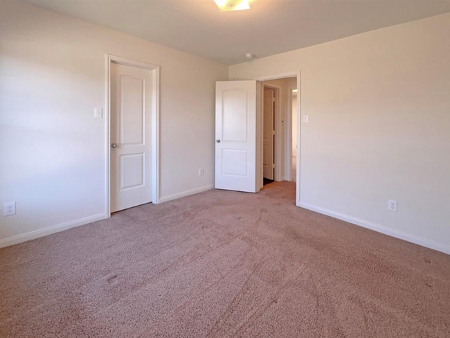 Building Photo - 1006 Barrymore Ln