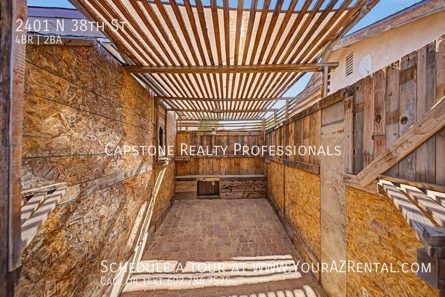 Building Photo - 2401 N 38th St