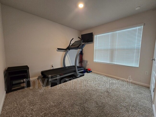 Building Photo - 4404 White Cedar Ct