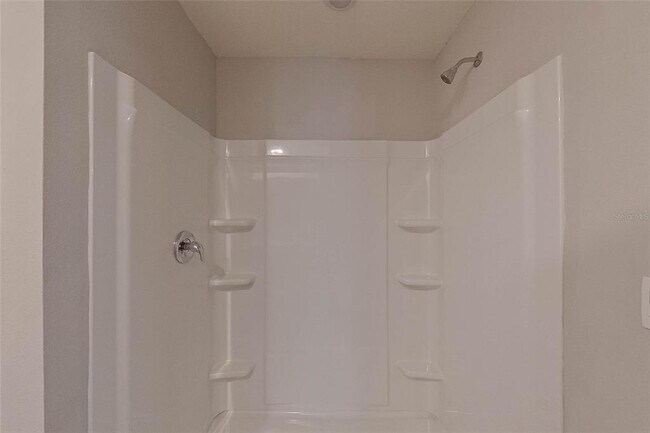 Building Photo - 8688 SW 43rd Ter