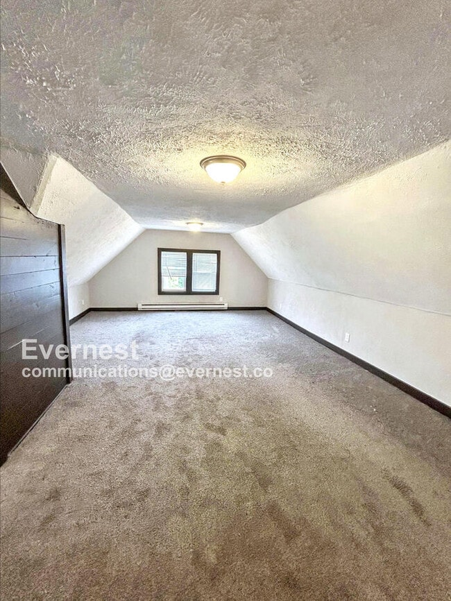 Building Photo - 3114 E 98th St