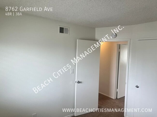 Building Photo - 8762 Garfield Ave