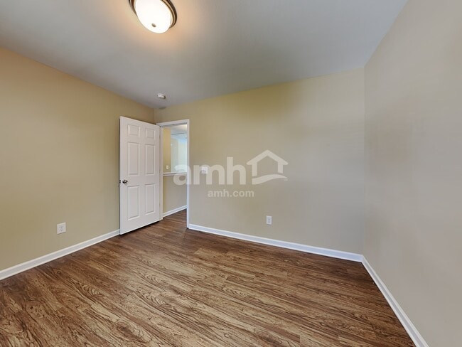 Building Photo - 1482 Hammermill Ln