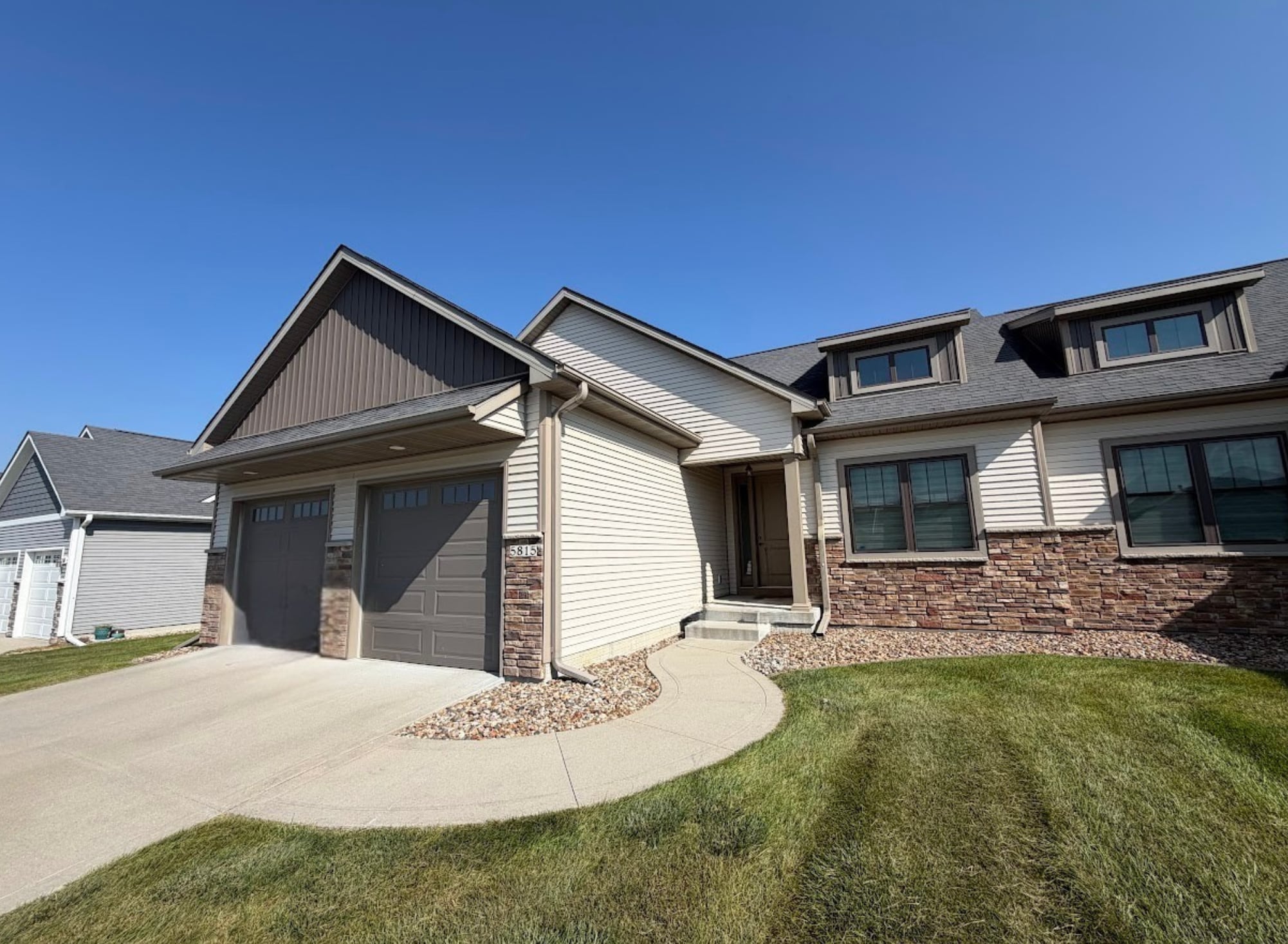 Building Photo - 5815 Quarry Dr