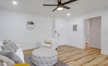 Building Photo - "Charming 1-Bedroom San Diego Retreat with...