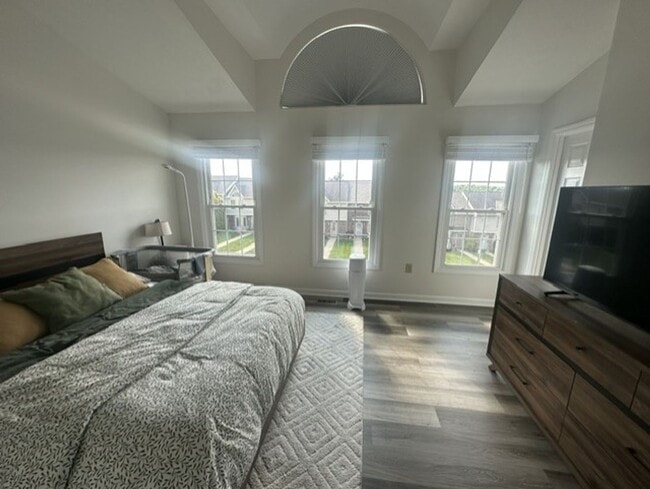 Building Photo - 3024 Estate Dr