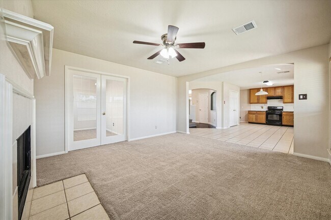 Building Photo - 6227 Sentry Park Ln